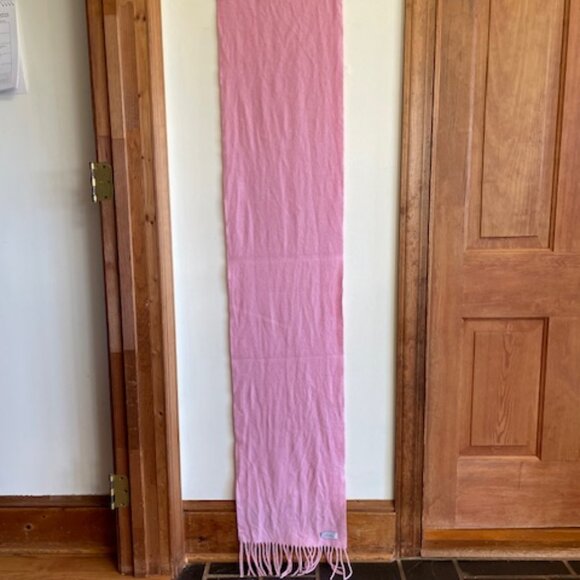AMICALE CASHMERE Melange Pink Cashmere Scarf with Fringe - Picture 10 of 15